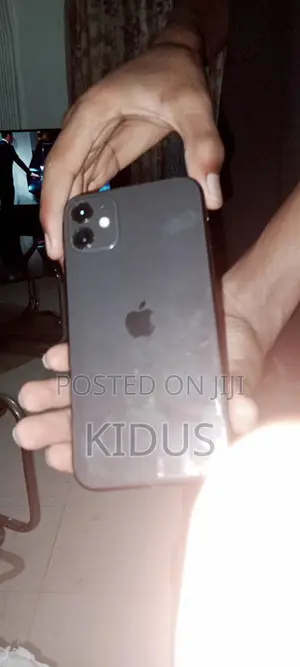 Apple iPhone 11 128 GB Black