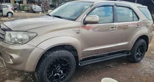 Toyota Fortuner 2010 Brown