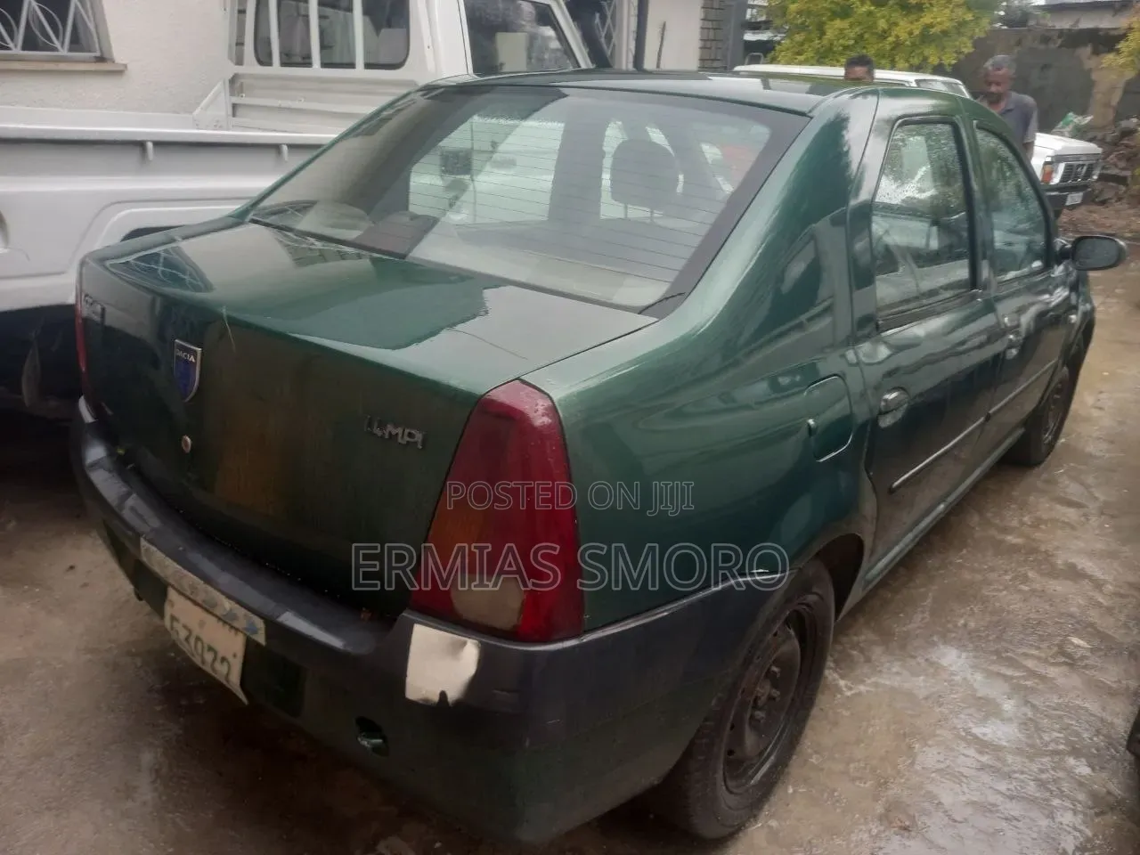 Dacia Logan 2006 Green