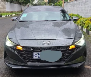 Hyundai Avante 2021 Gray