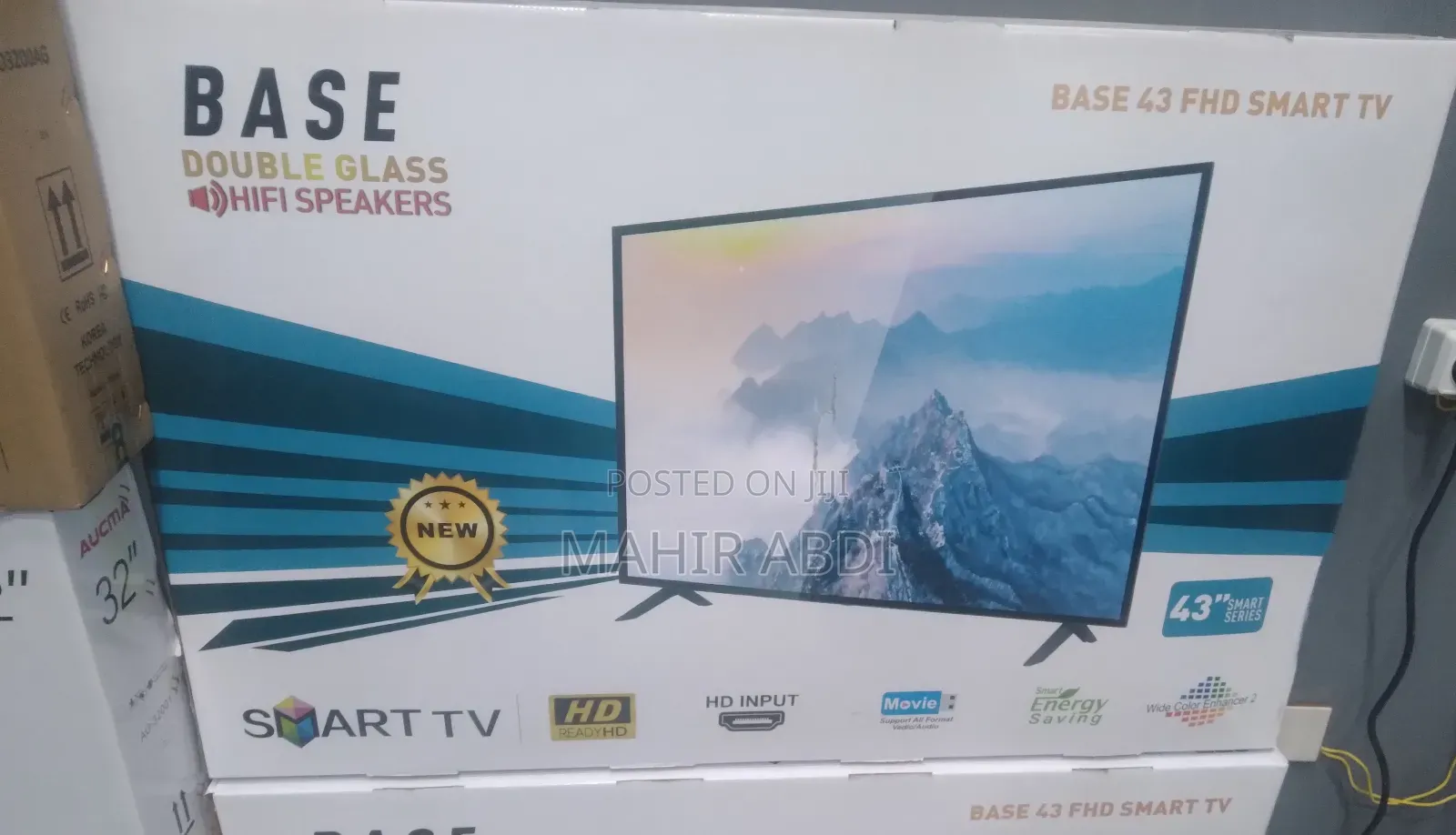 Base 43 Inch Smart TV