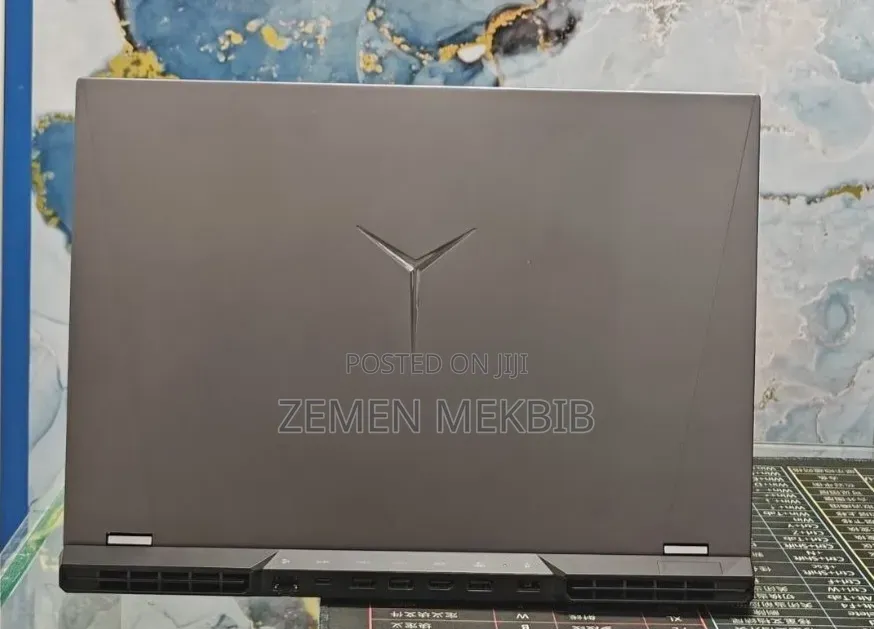 New Laptop Lenovo Legion 5 16GB AMD Ryzen 7 SSD 512GB