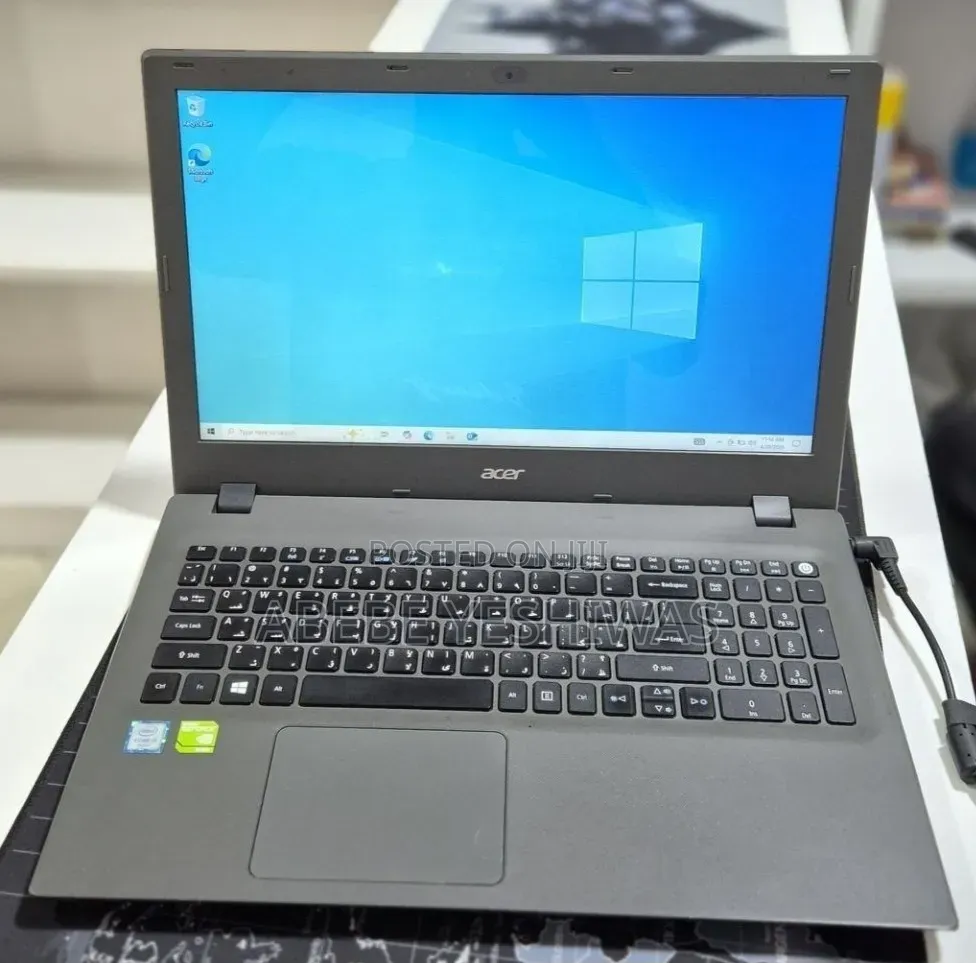 New Laptop Acer Aspire VN7-571G 8GB Intel Core i5 SSD 1T