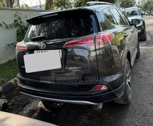 Toyota RAV4 2017 Gray