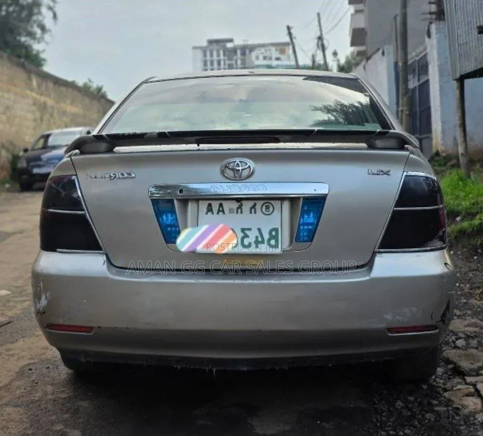 Toyota Corolla 2004 Maroon