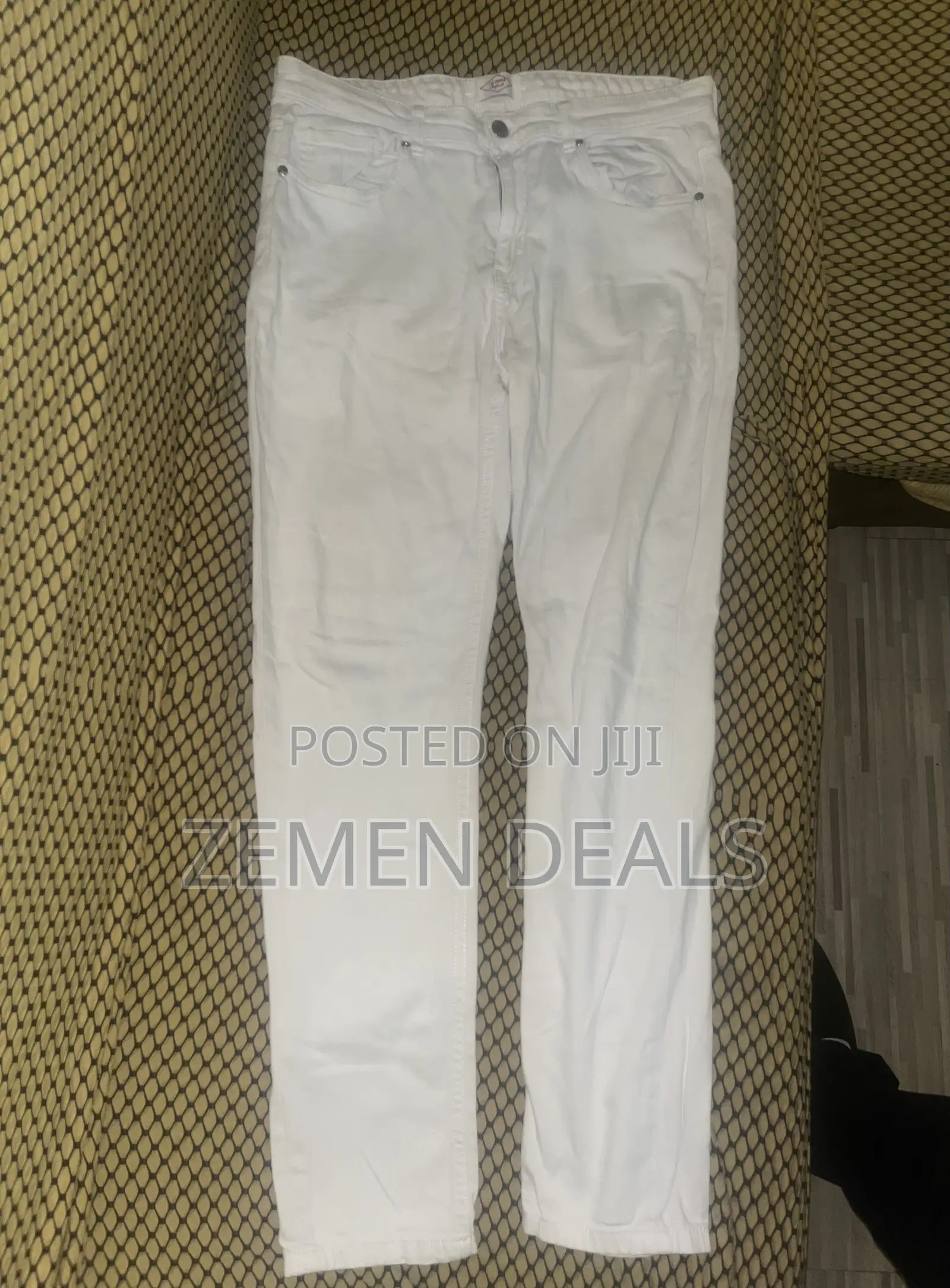 White Jeans