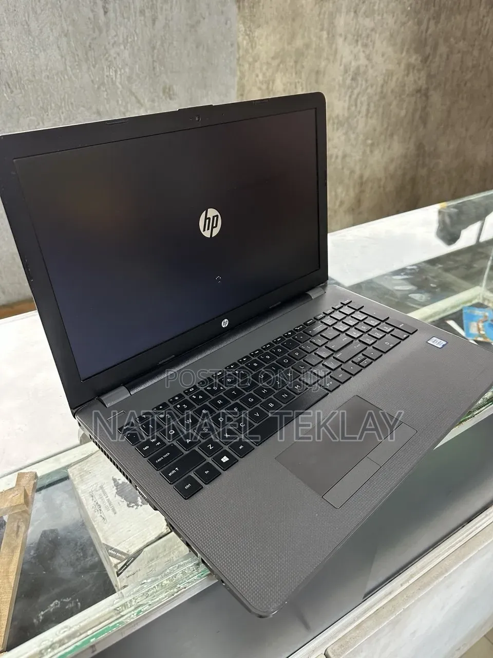 Laptop HP 250 G6 8GB Intel Core i5 HDD 1T