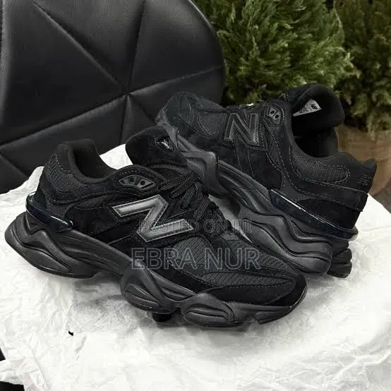 Original New Balance 9060 Shoes