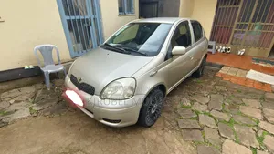 Toyota Vitz 2003