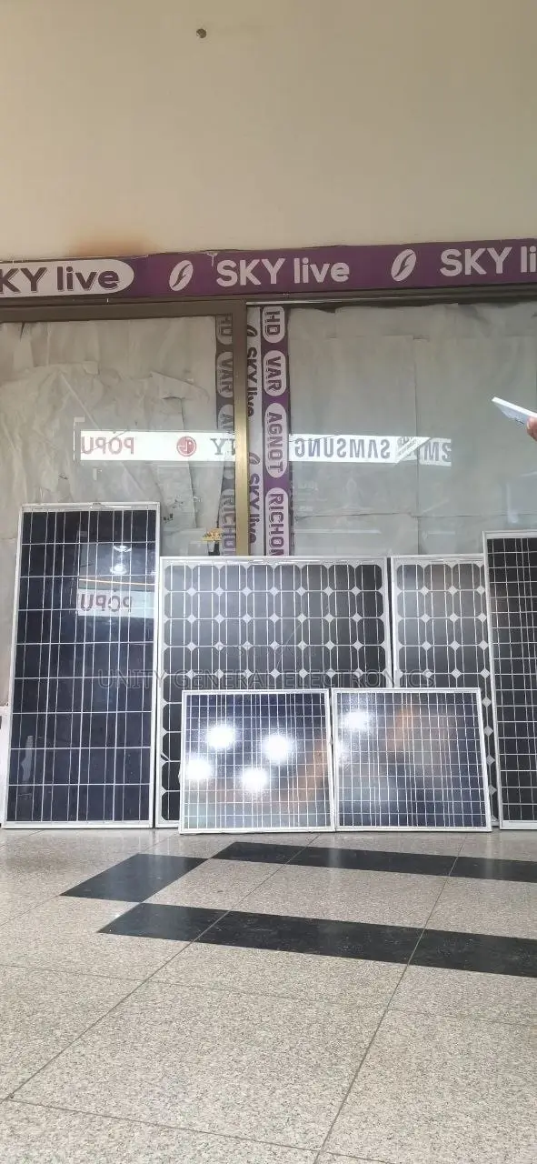 50w Solar System ቲቪ እና 5 አምፓሎች ሚያስጠቅም