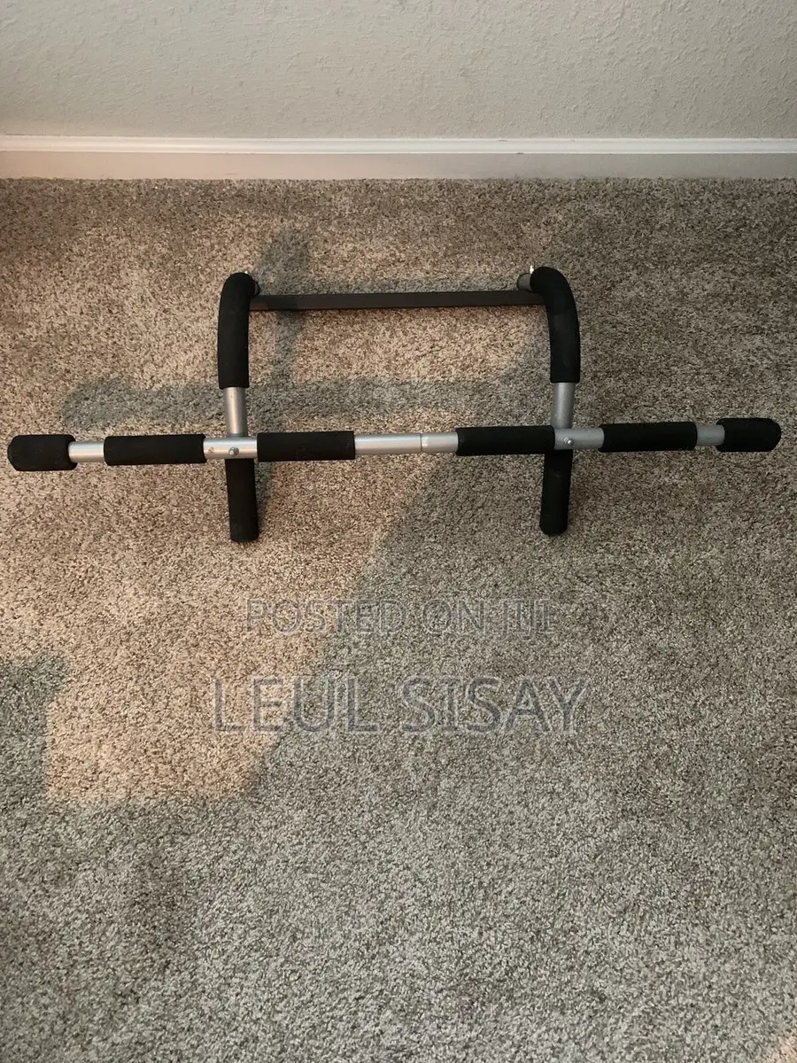 Doorway Pull-Up Bar