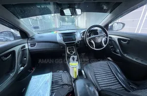 Hyundai Avante 2012 Blue