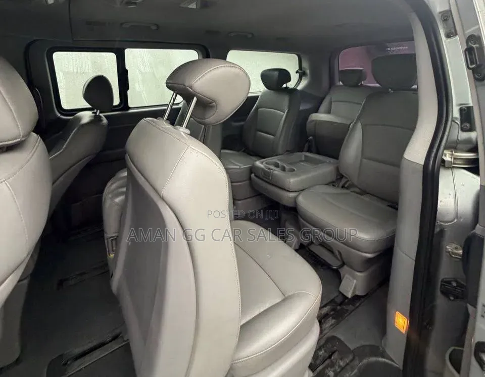 Hyundai Starex 2014 Silver