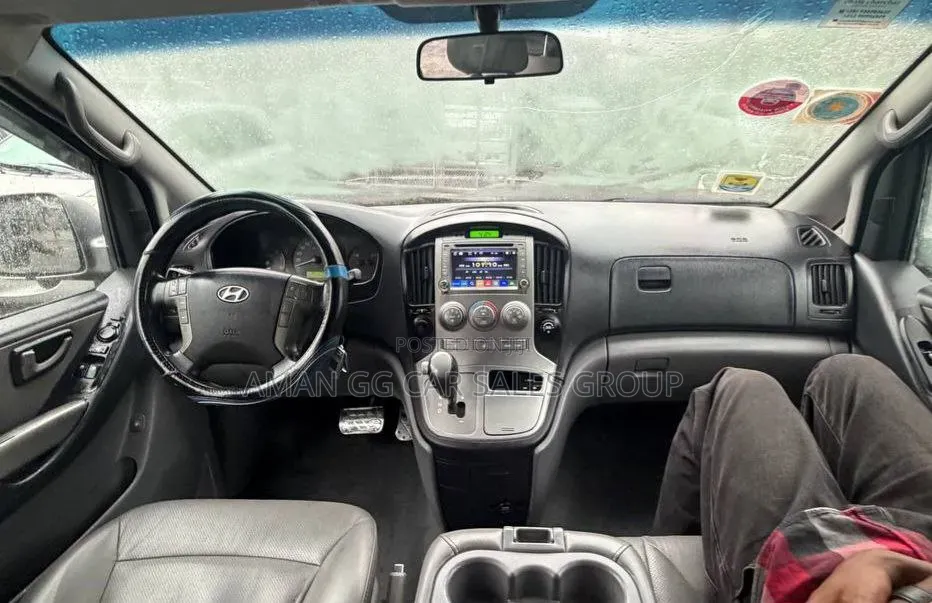 Hyundai Starex 2014 Silver