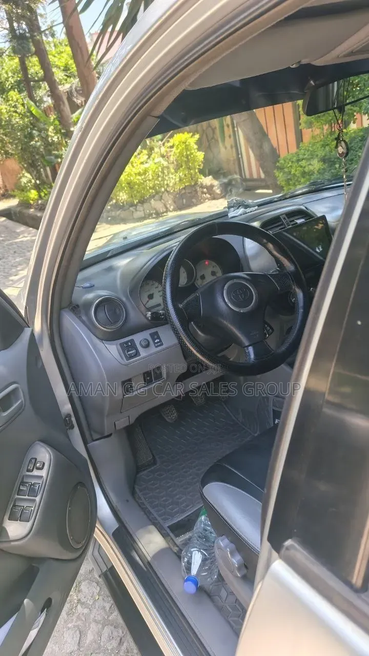 Toyota RAV4 2005 Silver