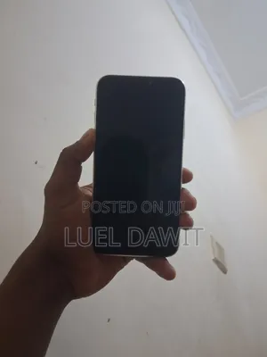 Apple iPhone 11 128 GB White