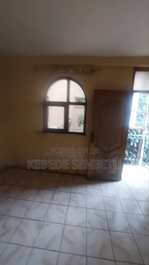 18bdrm House in Oromia, East Shewa for sale