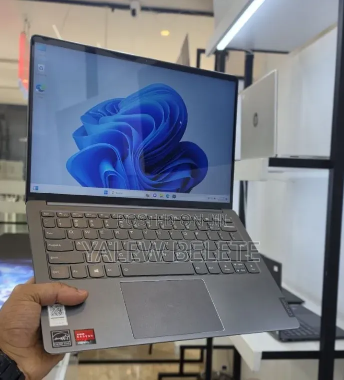 New Laptop Lenovo Ideapad 3 16GB AMD Ryzen 7 SSD 512GB