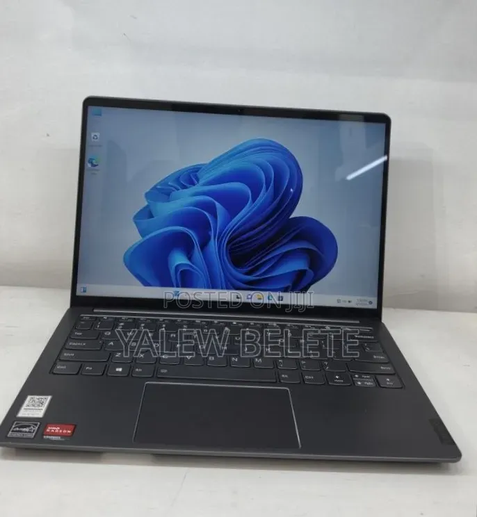 New Laptop Lenovo Ideapad 3 16GB AMD Ryzen 7 SSD 512GB