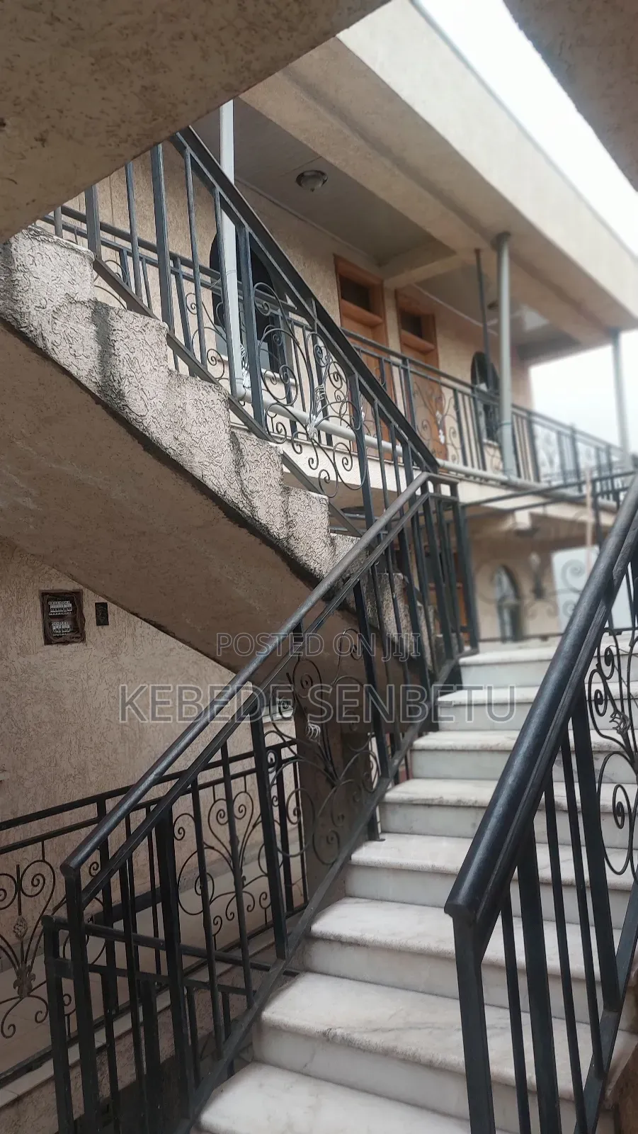 18bdrm House in Oromia, East Shewa for sale