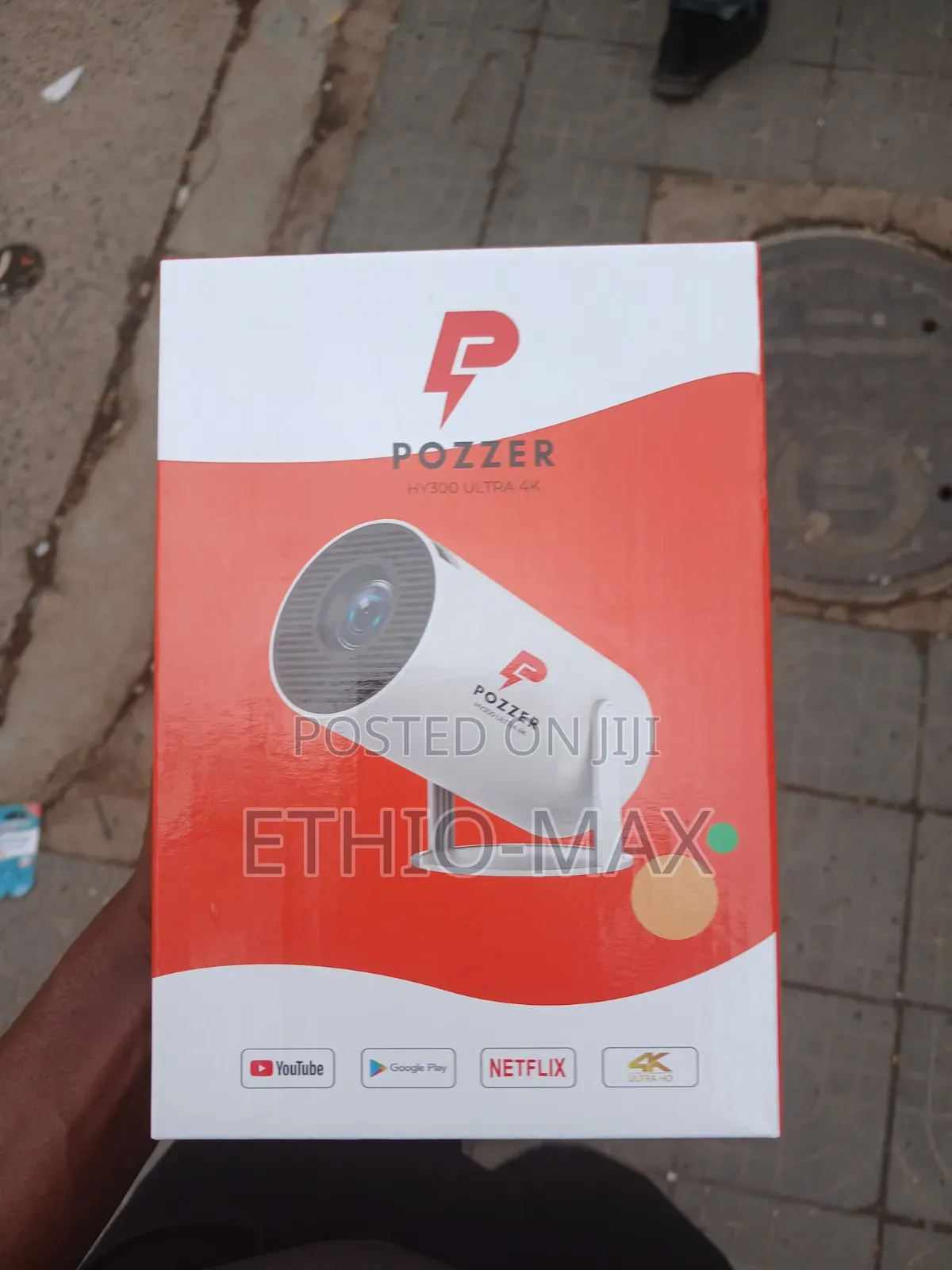 Pozzer Smart Projector 4 K UHD