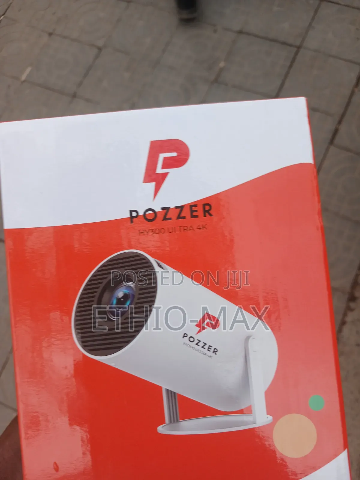 Pozzer Smart Projector 4 K UHD