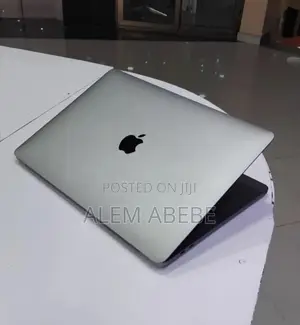 New Laptop Apple MacBook Pro 2020 M1 8GB Apple M1 SSD 256GB