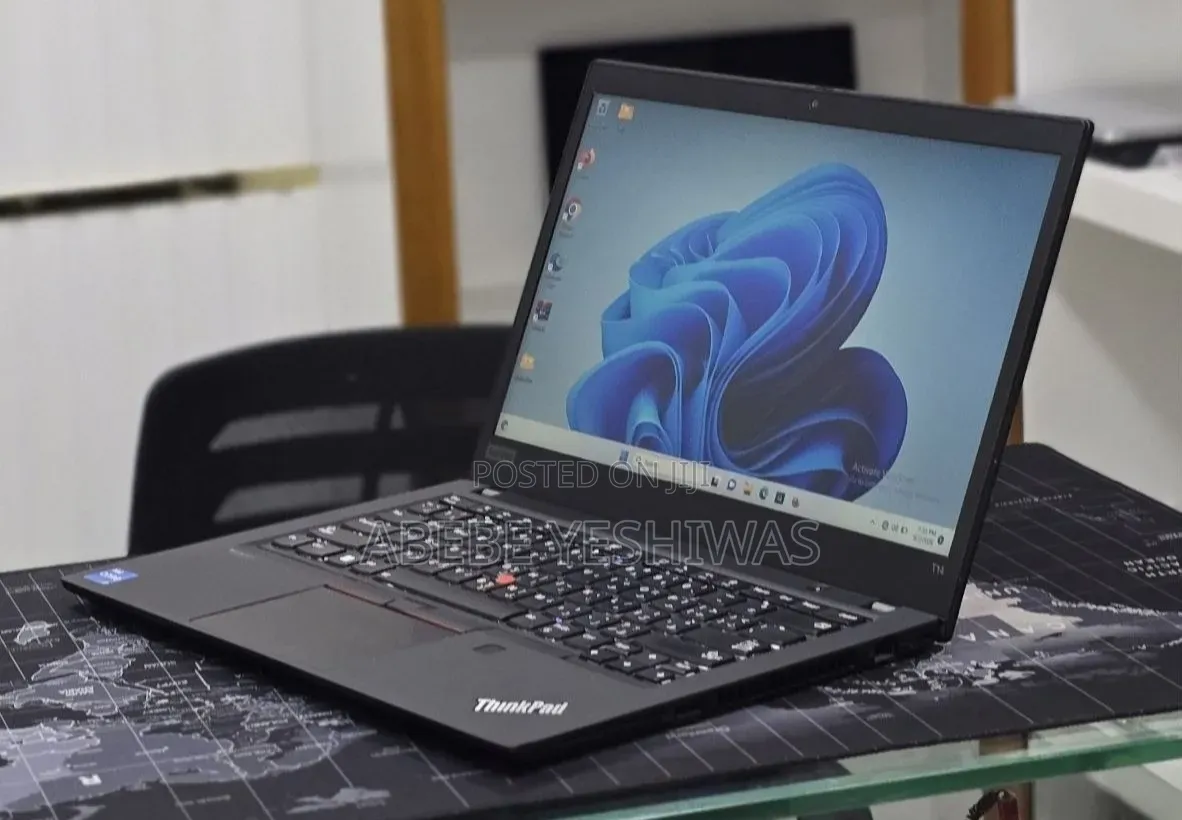 New Laptop Lenovo ThinkPad T14 16GB Intel Core i7 SSD 512GB