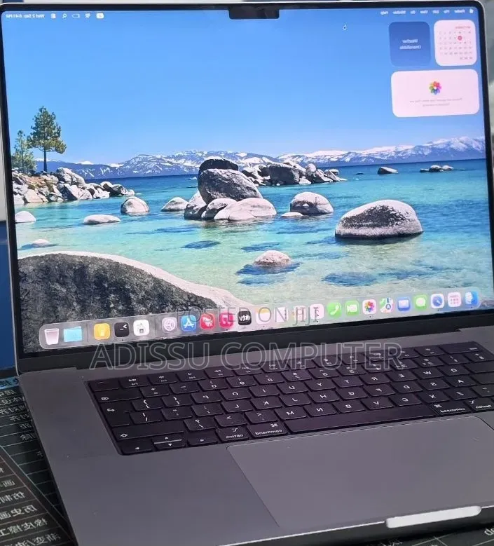 New Laptop Apple MacBook Pro 2021 M1 32GB Apple M1 Pro SSD 512GB