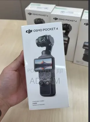 DJI Osmo Pocket 4 Standard Combo