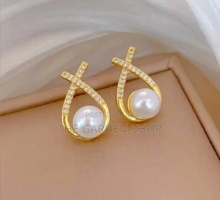 Necklace and Earing