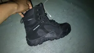 FREE SOLDIER Tactical Boots (Black)