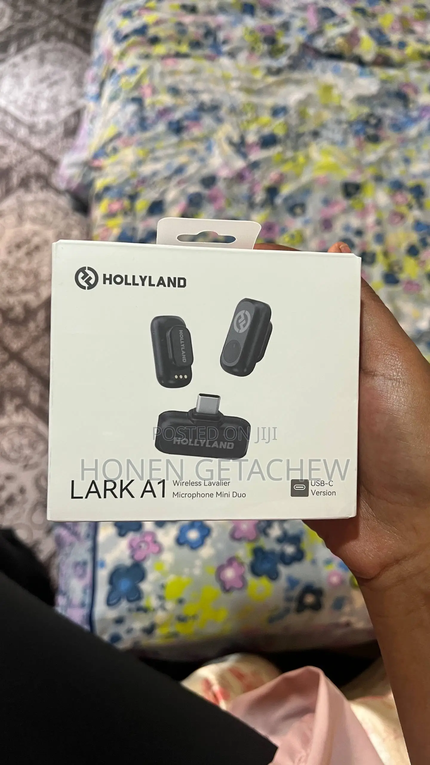 Holly Land Mic