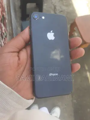 Apple iPhone 8 64 GB Black