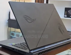 New Laptop Asus ROG Strix G18 40GB Intel Core i9 SSD 1T