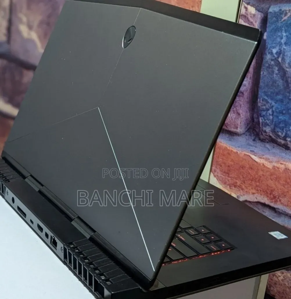 New Laptop Alienware 15 16GB Intel Core i7 SSD 512GB
