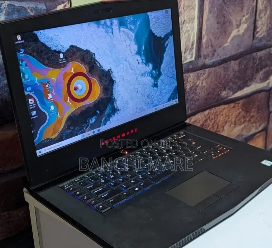 New Laptop Alienware 15 16GB Intel Core i7 SSD 512GB