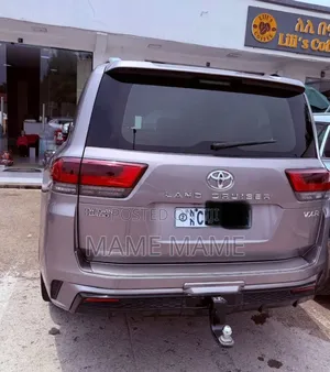 Toyota Land Cruiser 2022 Gray