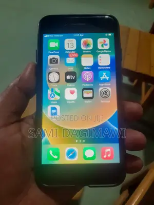 Apple iPhone 8 64 GB Black