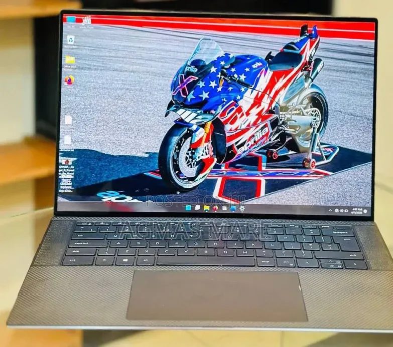 New Laptop Dell Precision 5560 16GB Intel Core i7 SSD 512GB
