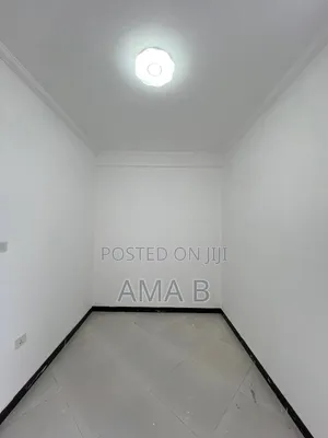 3bdrm Apartment in Yeka for rent