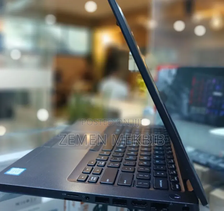 New Laptop Dell 8GB Intel Core i5 SSD 512GB