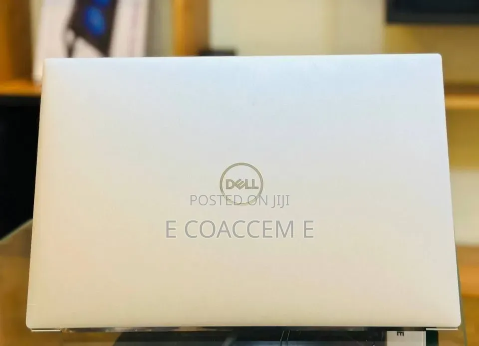 New Laptop Dell 16GB Intel Core i7 SSD 512GB