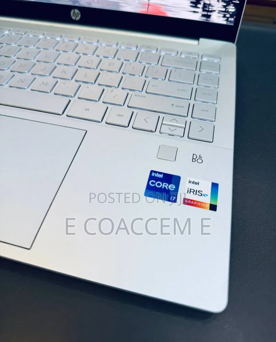 New Laptop HP 16GB Intel Core i7 SSD 512GB