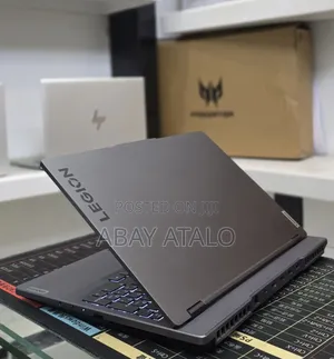 New Laptop Lenovo Legion 5 24GB Intel Core i9 SSD 1T