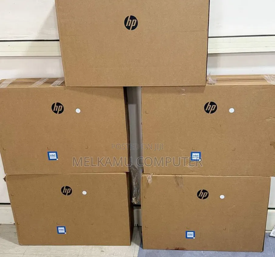 New Desktop Computer HP AiO 24 8GB Intel Core i5 SSD 512GB