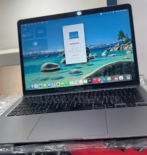 New Laptop Apple MacBook Air 2020 M1 8GB Apple M1 SSD 256GB