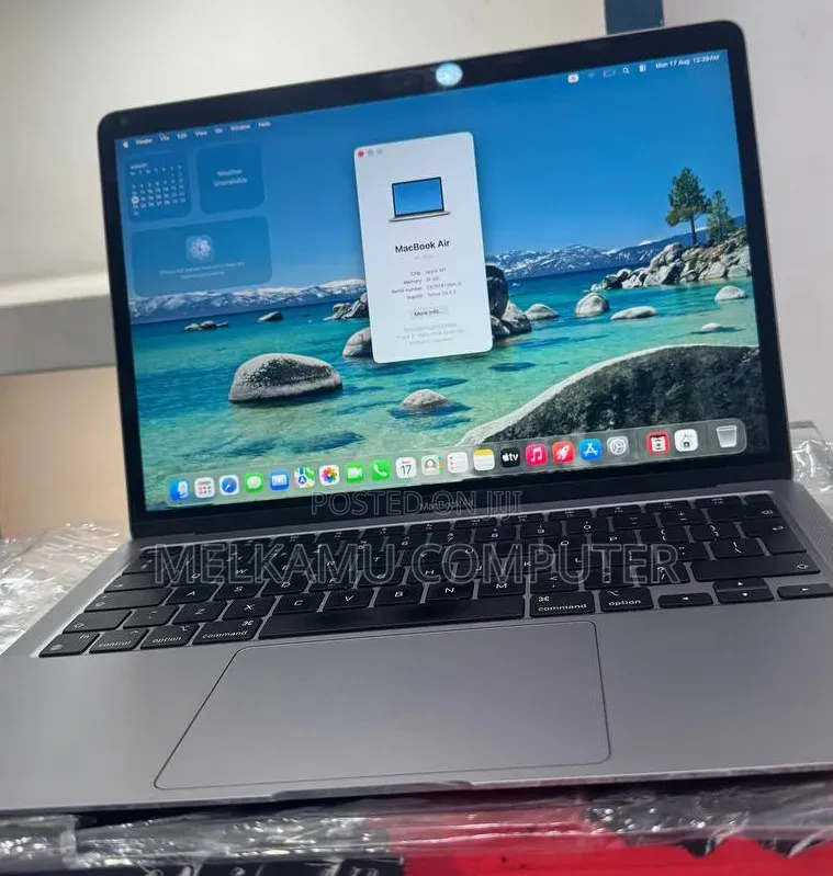 New Laptop Apple MacBook Air 2020 M1 8GB Apple M1 SSD 256GB