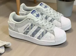 Adidas Super Star