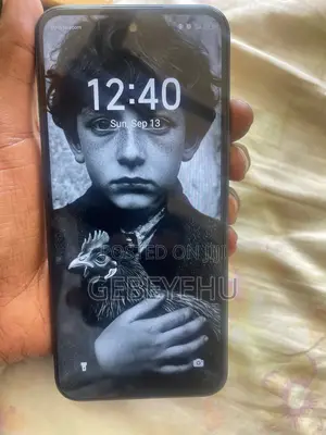 EL A8 8 GB Black